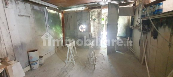 75m² Warehouse in Naples, Italy No. 9786 19