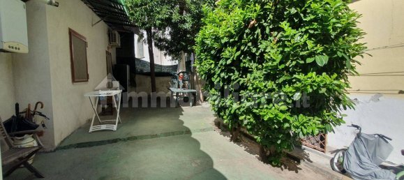 75m² Warehouse in Naples, Italy No. 9786 16