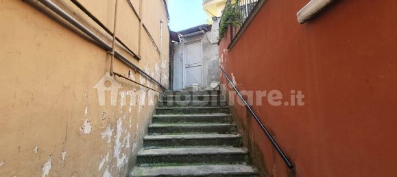 75m² Warehouse in Naples, Italy No. 9786 8