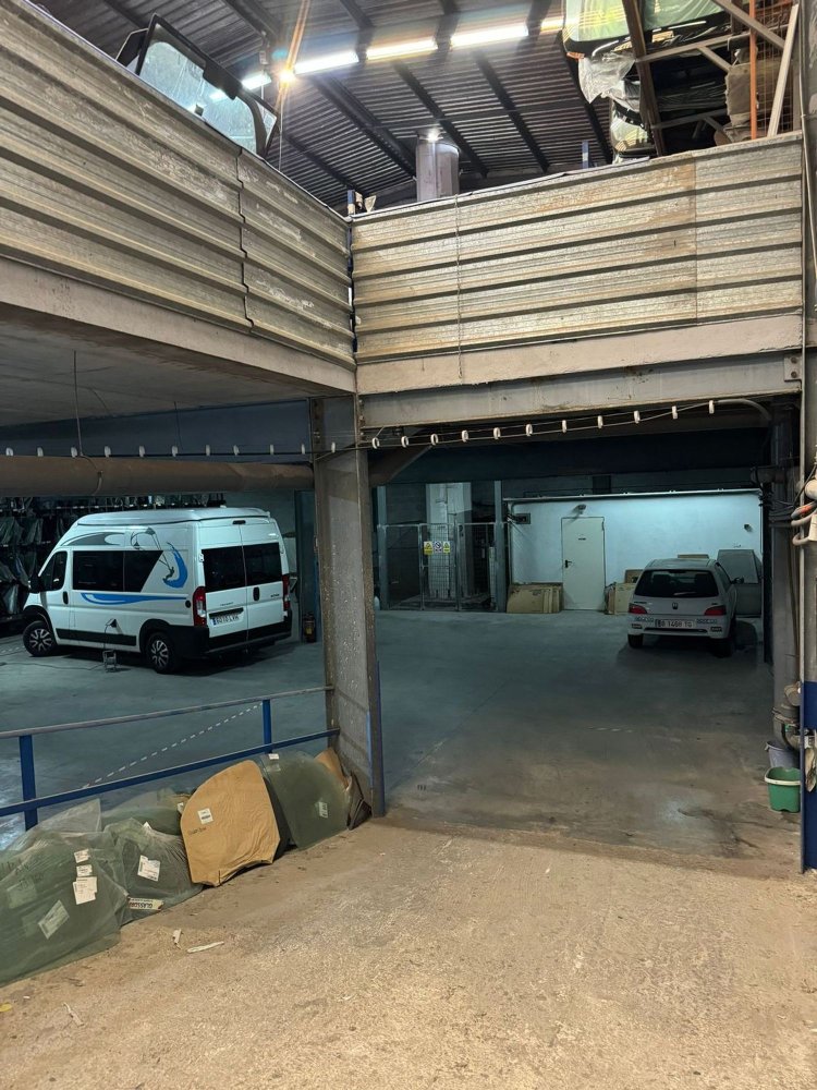 930m² Warehouse in Torremolinos, Spain No. 275041