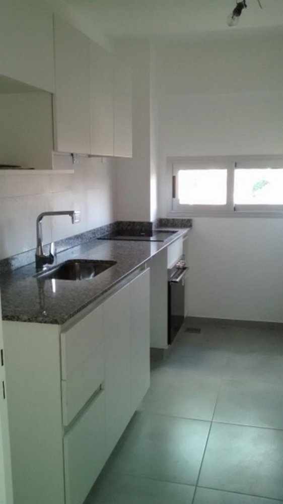 Studio à Moron, Argentina No. 63385