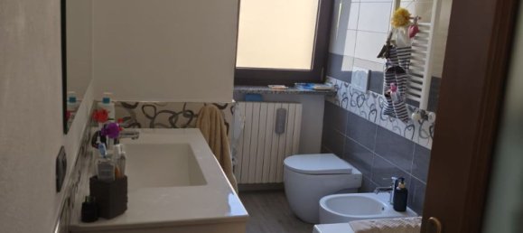 4 غرف نوم شقة في Borgosesia, Italy رقم 371223 6