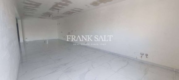 3 bedrooms Apartment in Marsaskala, Malta No. 1481 8