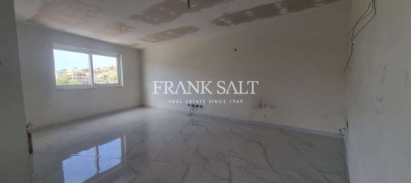 3 bedrooms Apartment in Marsaskala, Malta No. 1481 7