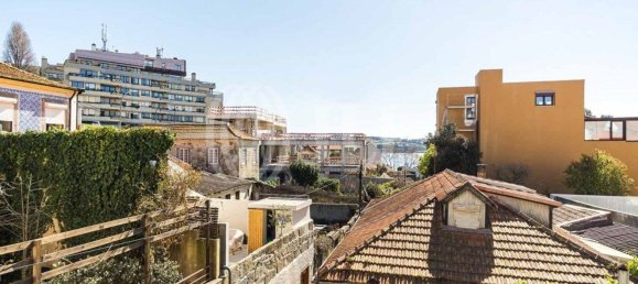 4 bedrooms House in Porto, Portugal No. 138654 3