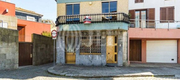 4 bedrooms House in Porto, Portugal No. 138654 5