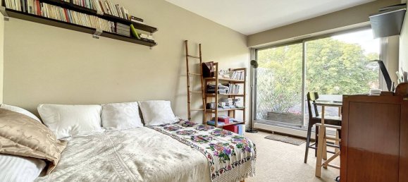 Apartamento de 3 dormitorios en Puteaux, France No. 164083 8