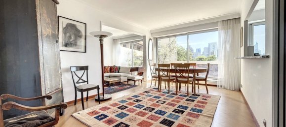 Apartamento de 3 dormitorios en Puteaux, France No. 164083 3