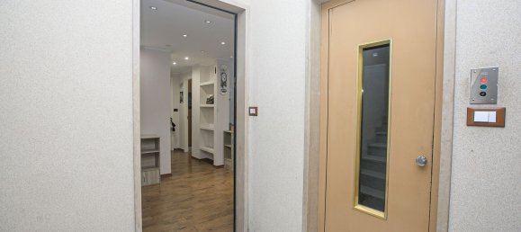 6-Zimmer Wohnung in Genoa, Italy, Nr. 61971 2