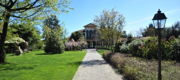 5 bedrooms Villa in Stra, Italy No. 173137 17