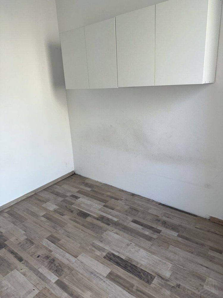 2 rooms Apartment in Favoriten, Austria No. 220430