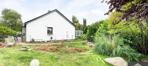 5 rooms House in Plon, Germany No. 357761 4