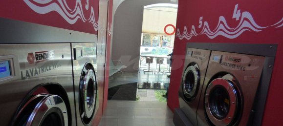 2-salle Propriété commerciale à Rome, Italy No. 219387 11