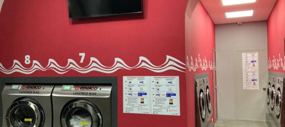 2-salle Propriété commerciale à Rome, Italy No. 219387 10