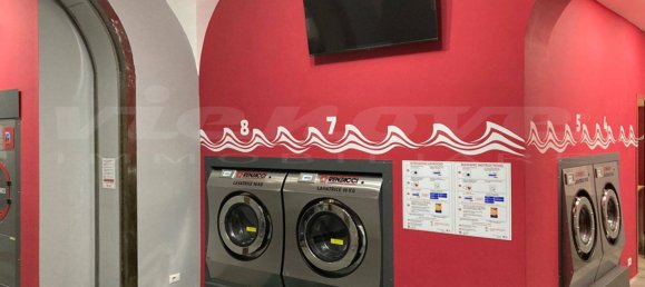 2-salle Propriété commerciale à Rome, Italy No. 219387 4