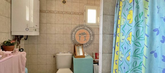 4 bedrooms Building in La Fere, France No. 90139 8