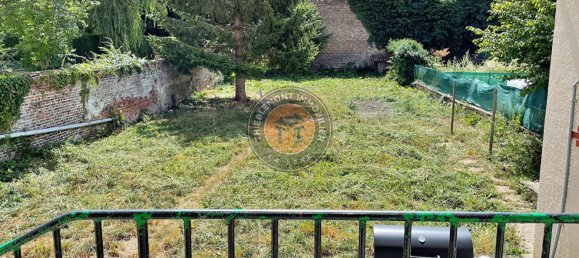 4 bedrooms Building in La Fere, France No. 90139 14