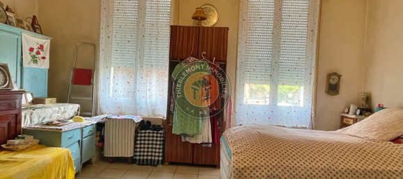 4 bedrooms Building in La Fere, France No. 90139 7