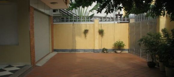 4 bedrooms Villa in Tay Ho, Vietnam No. 7157 2