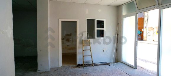Propiedad comercial en Valencia, Spain 182 m² No. 150149 3