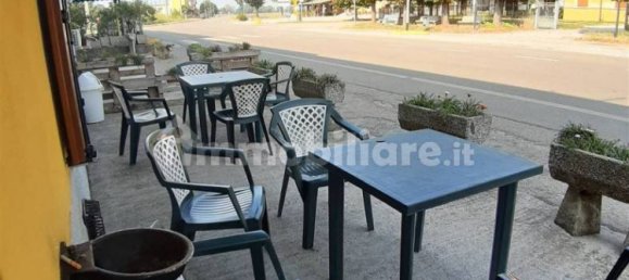 2 rooms Commercial property in Poggio Rusco, Italy No. 6704 9