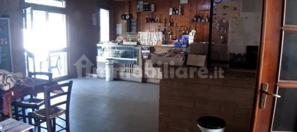 2 rooms Commercial property in Poggio Rusco, Italy No. 6704 5