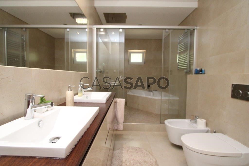 4 Schlafzimmer Haus in Quelfes, Portugal, Nr. 211833