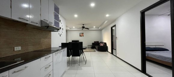 2 bedrooms Apartment in Pattaya, Thailand No. 20122 8