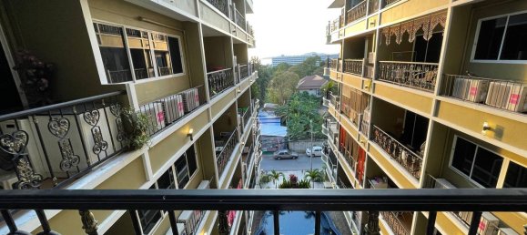 2 bedrooms Apartment in Pattaya, Thailand No. 20122 2