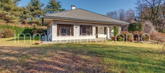 Villa T5 em Capiago Intimiano, Italy N.º 333053 4