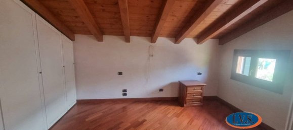 2 Schlafzimmer Villa in Cervarese Santa Croce, Italy, Nr. 261933 15