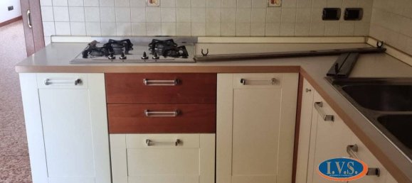 2 Schlafzimmer Villa in Cervarese Santa Croce, Italy, Nr. 261933 11