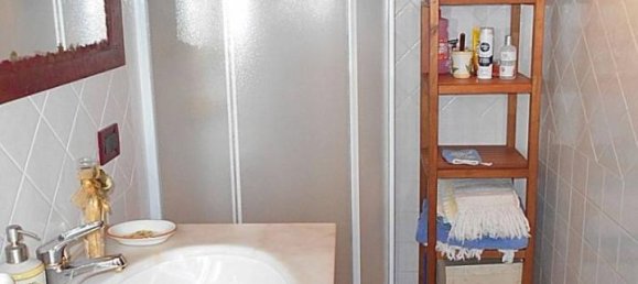 5 rooms House in Marliana, Italy No. 74799 15