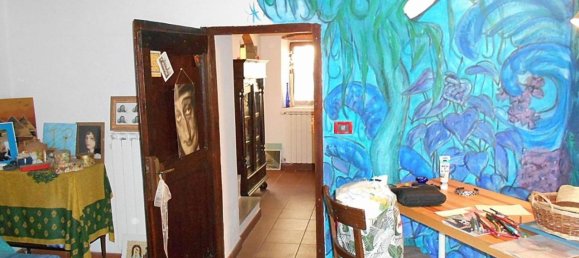 5 rooms House in Marliana, Italy No. 74799 13