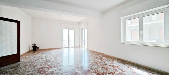 4 chambres Appartement à Messina, Italy No. 343691 5