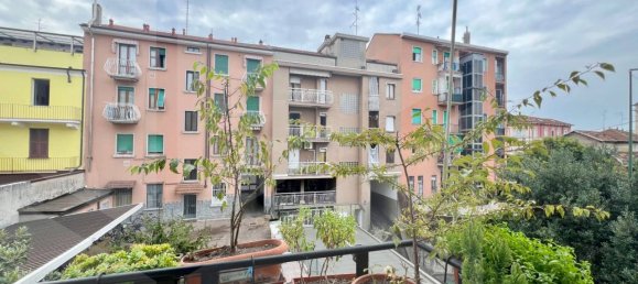 2غرفة شقة في Sesto San Giovanni, Italy رقم 29377 26