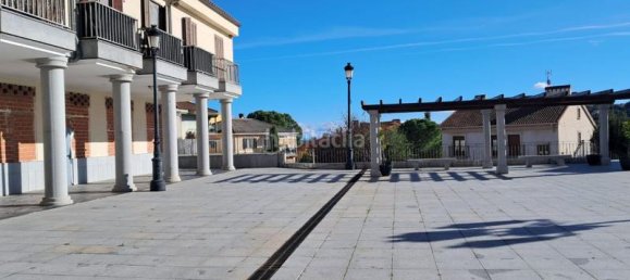 Propiedad comercial en Venturada, Spain 117 m² No. 94191 2