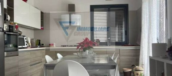 2 bedrooms Apartment in Floridia, Italy No. 352732 3