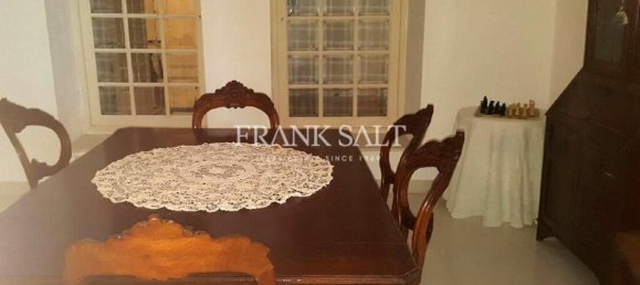 150m² Shop in Sliema, Malta No. 11929 2