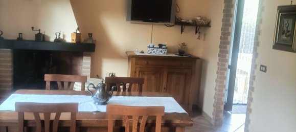 4 rooms House in Rocca di Botte, Italy No. 80038 5