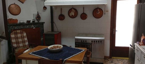 15غرفة منزل في Fivizzano, Italy رقم 134656 19