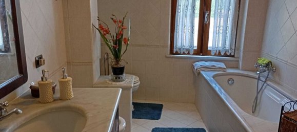 15غرفة منزل في Fivizzano, Italy رقم 134656 30