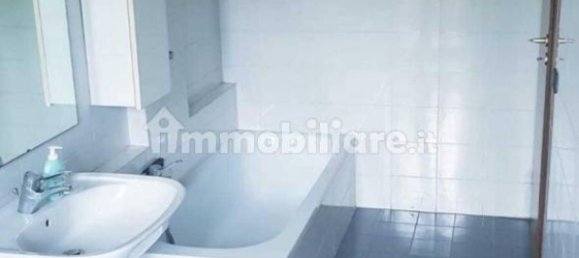 2 Schlafzimmer Wohnung in Massa, Italy, Nr. 189000 10