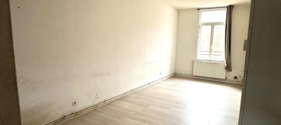 3 Schlafzimmer Doppelhaus in Auchel, France, Nr. 47584 7