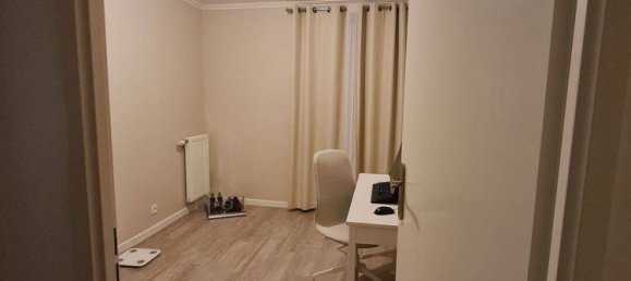 Apartamento de 2 dormitorios en Cormeilles-en-Parisis, France No. 328427 5