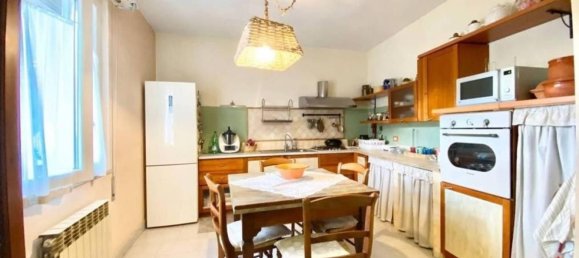 4-Zimmer Wohnung in Vezzano Ligure, Italy, Nr. 129431 2