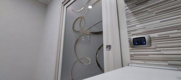 Квартира с 5 комнатами в Палермо, Италия № 267529 33