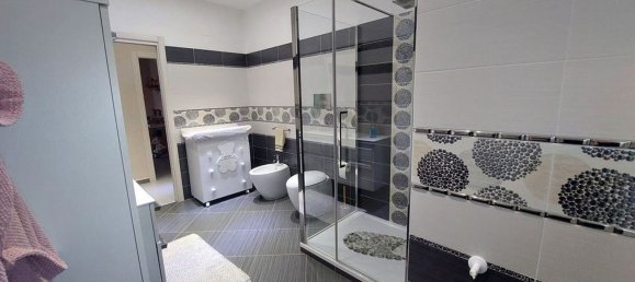 Квартира с 5 комнатами в Палермо, Италия № 267529 6