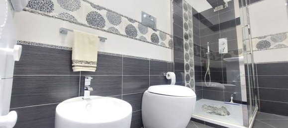 Квартира с 5 комнатами в Палермо, Италия № 267529 4