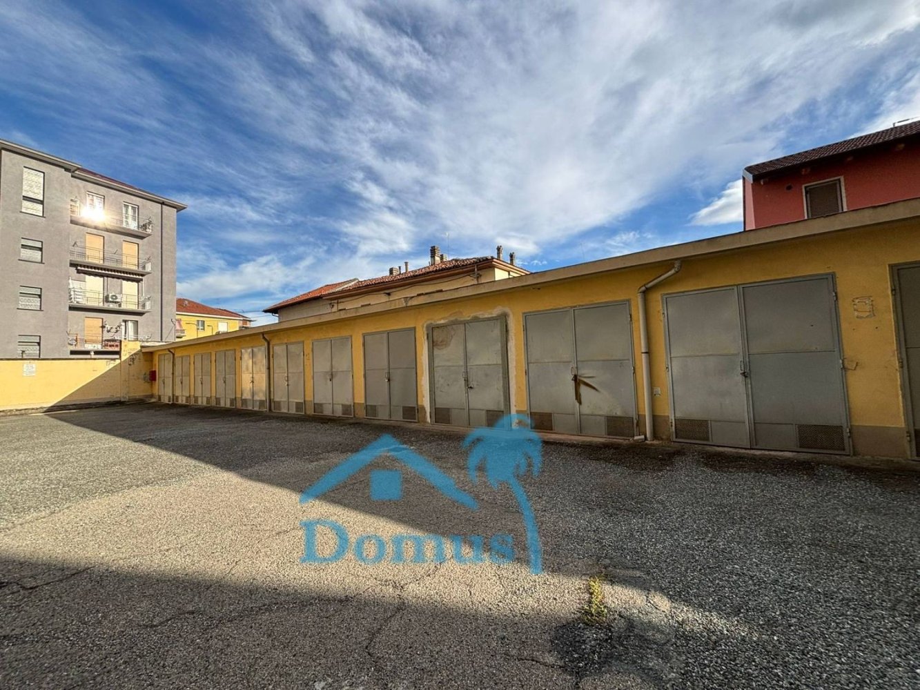 Garage in Pinerolo, Italy 12m², Nr. 323792